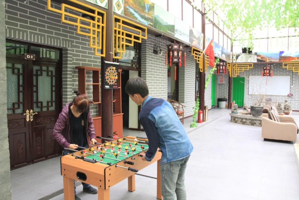 שינינג Qinghai Hengyu International Youth Hostel מראה חיצוני תמונה