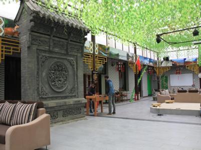 שינינג Qinghai Hengyu International Youth Hostel מראה חיצוני תמונה